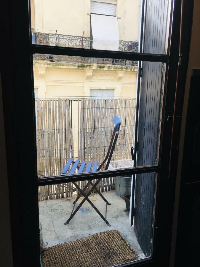 Appart Central A Sete Avec Balcon Luaran gambar